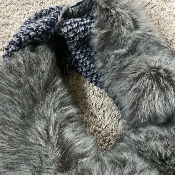 Lands End Faux Fur Infinity Scarf - Picture 3 of 5